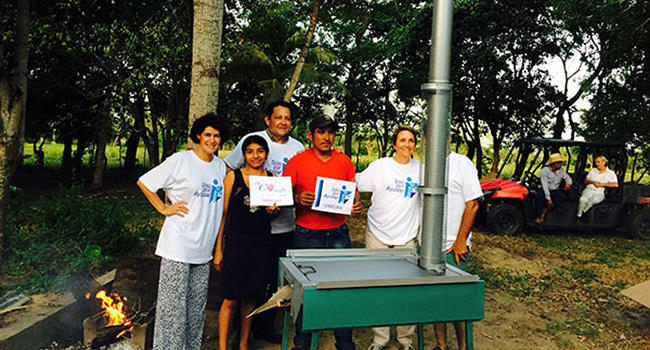 Entrega de estufas ecológicas en el Municipio de Centla Tabasco