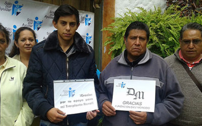 Adrian Telles tiene 18 años, el día de hoy fue trasplantado en el Hospital ABC, gracias al riñón donado por su mamá.