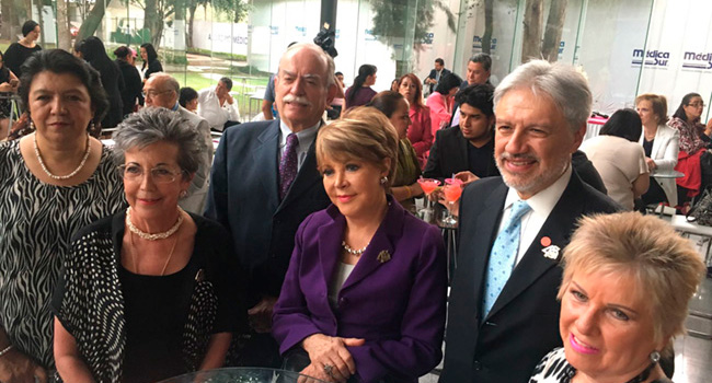 ¡Felicidades a la Asociación Mexicana de Lucha Contra el Cáncer por su 45 aniversario!