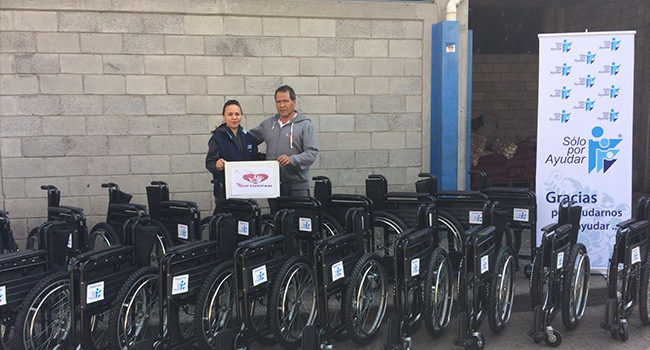 Donación de sillas de ruedas al DIF municipal de Tuxpan.