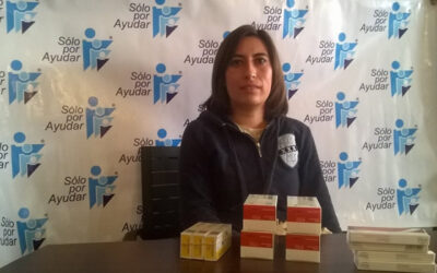 Agradecemos a Laura quien nos hará el favor de llevar el medicamento que le donamos a Bertín quien padece insuficiencia renal.