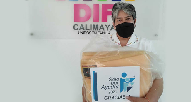 Entrega de cobijas DIF Calimaya