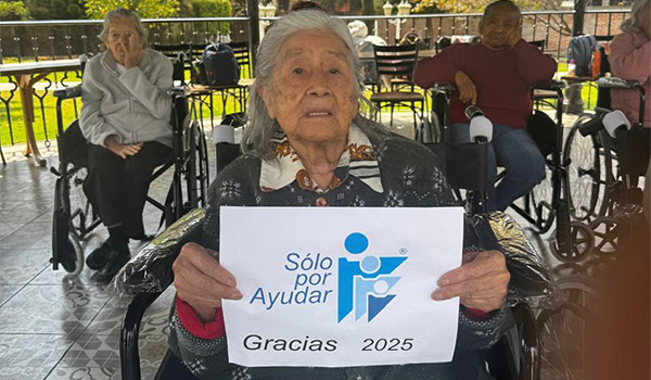 Donativo de sillas de ruedas para la Casa Hogar San Juan